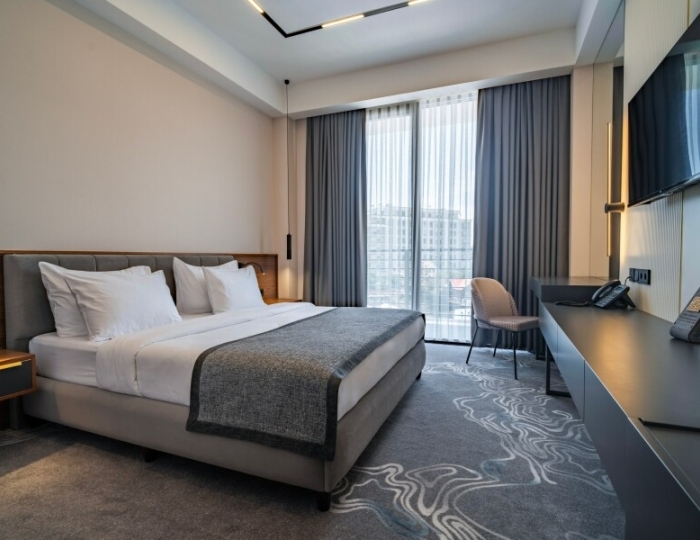 Стандарт 2-местный 1-комнатный с/б вид на бассейн - Отель Riviera Hotel / Ривьера Сухум